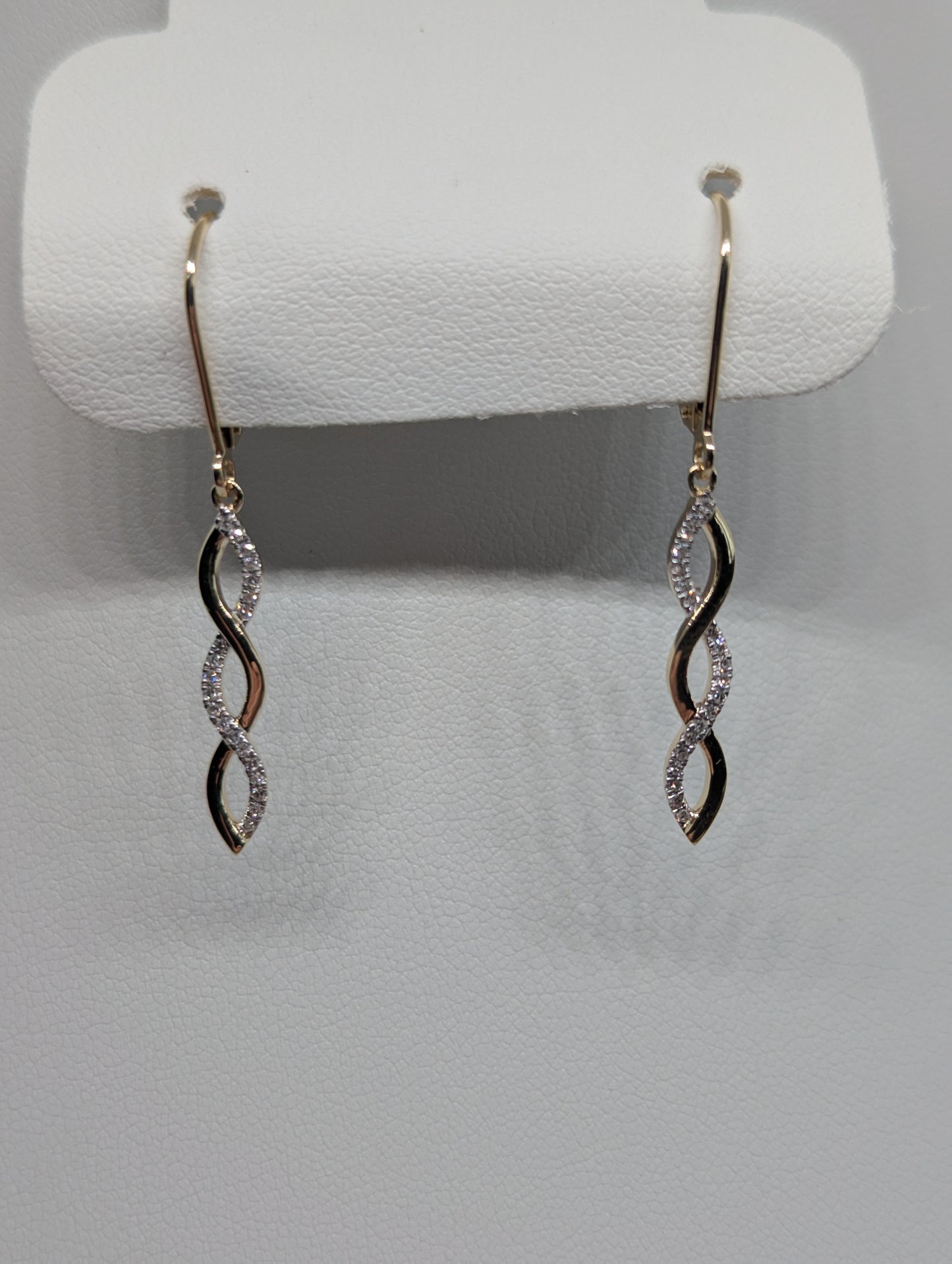 10K Yellow Gold 1/10CT. Natural Diamond Twist Dangles